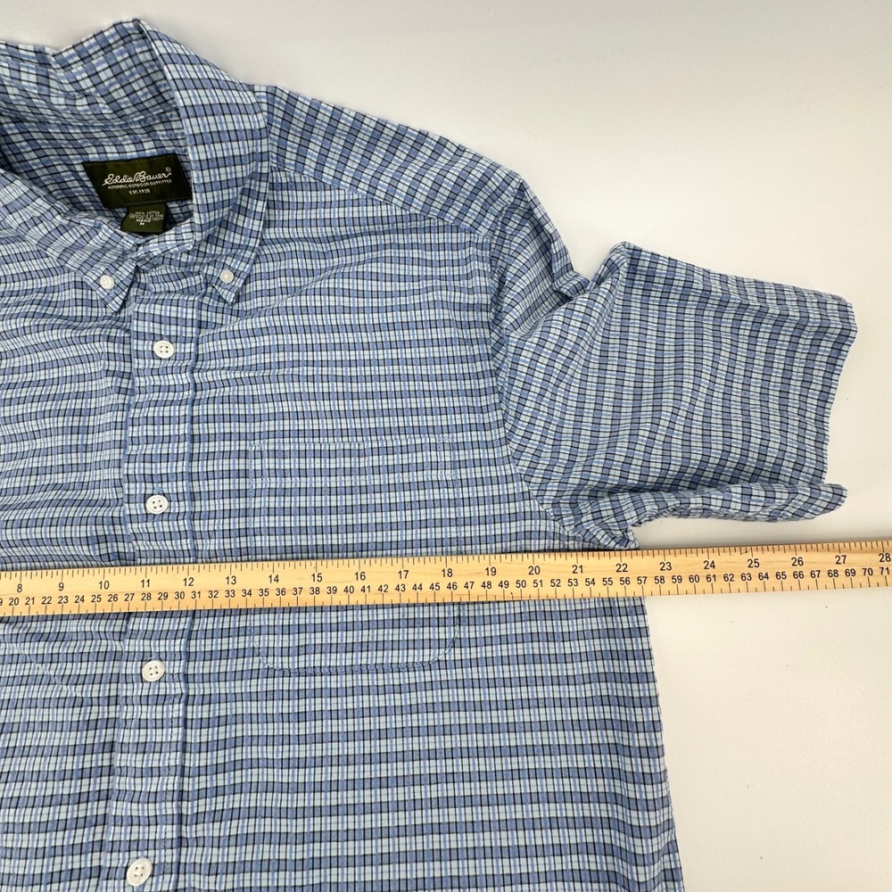 Eddie Bauer Mens Blue Plaid Seersucker Short Sleeve Button Down Shirt Size M - Picture 8 of 13